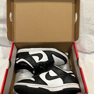 Nike Kids Black and White Sneakers